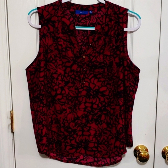 Apt. 9 Tops - Apt 9 Fuschia and Black Sleeveless Top, XL